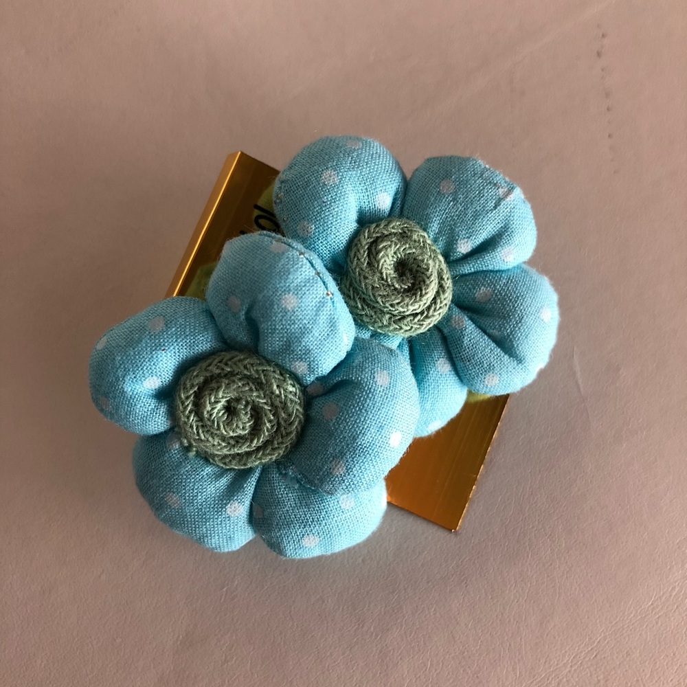 Cushion Flower Earrings